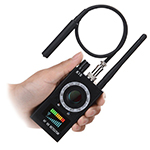 Антижучок Hunter 007-PRO для поиска скрытых камер, радио микрофонов и магнитных GPS закладок и трекеров в руке